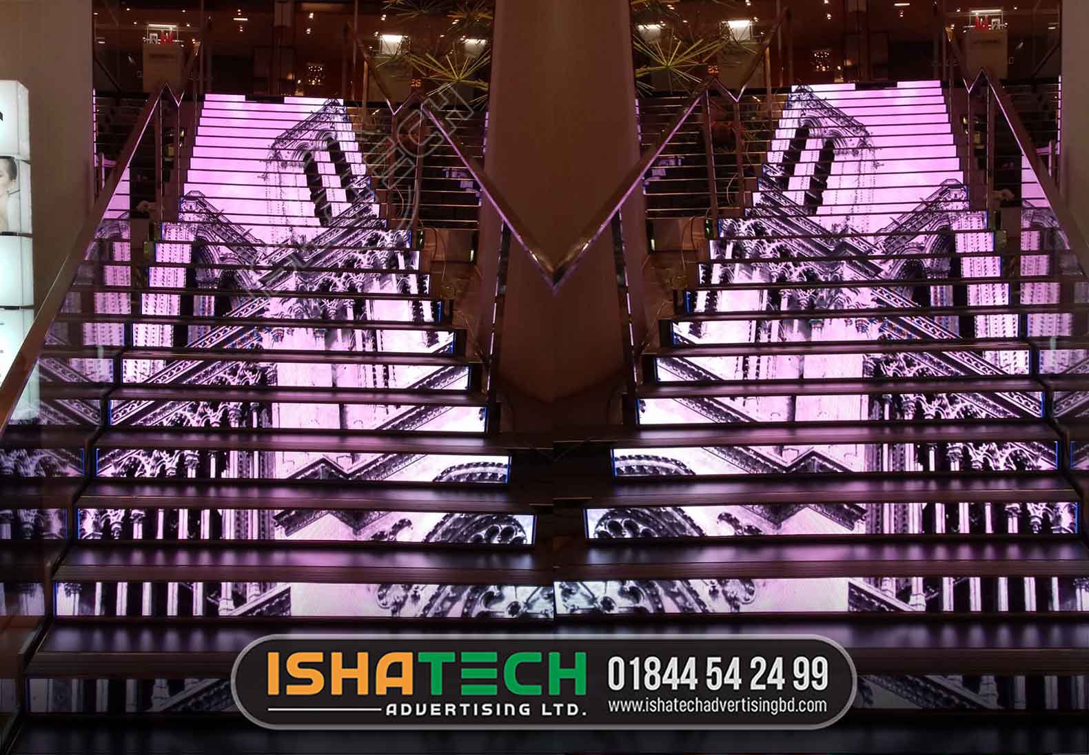 Modern Staircase Cheap Spiral Staircase FRP Staircase Staircase LED Display Feature: Staircase LED display is a kind of LED floor tile screen. It is a personalized LED display product that is mainly used on the floor and has a certain load-bearing and shock-proof function.