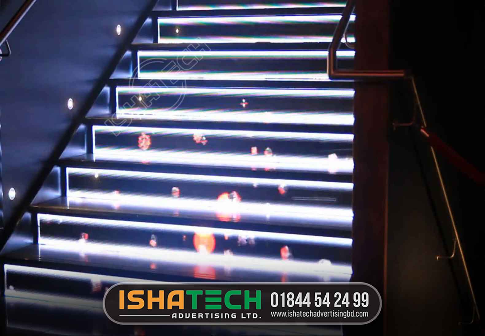 Stair LED Display is specially designed for stages, bars, shopping malls and other public places. High refresh rate and high gray scale make it more vivid, meeting the requirements of high visual quality of commercial use. Stair LED screen adopts toughened glass design featuring high load bearing capacity and shock resistance. LED stair cabinet can bear the weight of up to 1.5 T every square meter. According to customers’ requirements and field environment, Shenzhen Apexls Optoelectronic is capable of providing the most appropriate stair LED display.